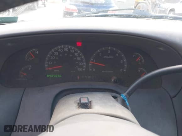 2002 Ford F-150 XLT с VIN 1FTRW07652KB59717, выставлен на аукционе IAAI как лот 43556246 с пробегом 90 505 миль миль и . История ставок и продаж доступна на DreamBid. Изображение 7.