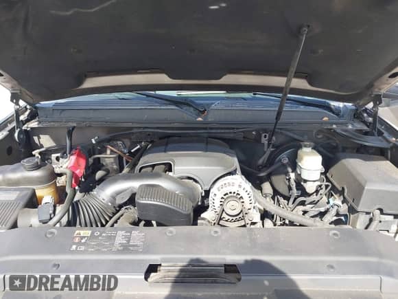 2011 Chevrolet Suburban LT z VIN 1GNSCJE09BR344091, wystawiony jako IAAI lot #43487649 z przebiegiem 182 652 mil mil oraz . Historia ofert i sprzedaży dostępna na DreamBid. Obrazek 10.