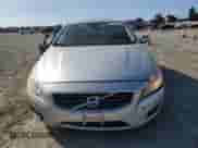 2012 Volvo S60 T5 с VIN YV1622FS1C2102533, выставлен на аукционе Copart как лот 84743595 с пробегом 124 756 миль миль и Списание • Salvage title. История ставок и продаж доступна на DreamBid. Изображение 5.