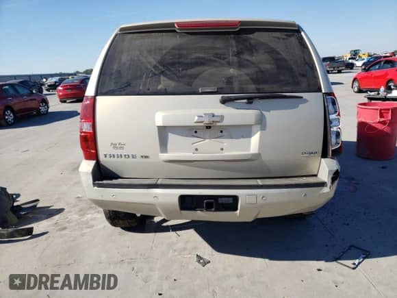 2009 Chevrolet Tahoe 1LT с VIN 1GNEC23369R211007, выставлен на аукционе Copart как лот 76319884 с пробегом Не указан миль и Списание • Salvage title. История ставок и продаж доступна на DreamBid. Изображение 6.