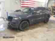 2018 Jeep Grand Cherokee Altitude с VIN 1C4RJFAG5JC394131, выставлен на аукционе Copart как лот 85316395 с пробегом 134 490 миль миль и Списание • Salvage title. История ставок и продаж доступна на DreamBid. Изображение 1.