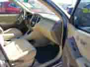 2006 Toyota Highlander with VIN JTEGP21A360094408, listed as a IAAI auction lot 43588439 with 186,732 mi miles and . Bid and sale history available at DreamBid. Image 5.