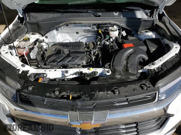 2025 Chevrolet TrailBlazer LT with VIN KL79MRSLXSB190661, listed as a Copart auction lot 85132295 with 9,945 mi miles and Clean title. Bid and sale history available at DreamBid. Image 12.