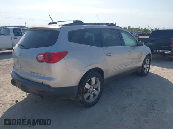 2009 Chevrolet Traverse LTZ с VIN 1GNER33D69S111348, выставлен на аукционе IAAI как лот 43005577 с пробегом 194 284 миль миль и . История ставок и продаж доступна на DreamBid. Изображение 4.