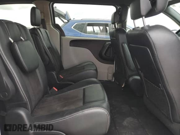 2020 Dodge Grand Caravan SXT z VIN 2C4RDGCG7LR174509, wystawiony jako Copart lot #69916575 z przebiegiem 106 087 mil mil oraz Szkoda całkowita • Salvage title. Historia ofert i sprzedaży dostępna na DreamBid. Obrazek 11.