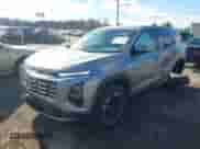 2025 Chevrolet Equinox AWD LT z VIN 3GNAXPEG1SL273511, wystawiony jako IAAI lot #43536040 z przebiegiem 14 989 mil mil oraz . Historia ofert i sprzedaży dostępna na DreamBid. Obrazek 17.