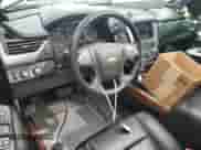 2015 Chevrolet Tahoe LTZ z VIN 1GNSKCKC0FR140377, wystawiony jako Copart lot #70575585 z przebiegiem 148 140 mil mil oraz Czysty tytuł • Clean title. Historia ofert i sprzedaży dostępna na DreamBid. Obrazek 8.