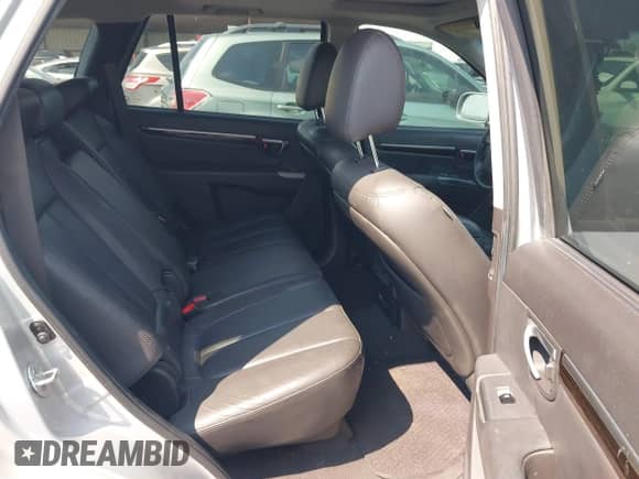 2011 Hyundai Santa Fe Limited с VIN 5XYZK4AG5BG048756, выставлен на аукционе IAAI как лот 43073013 с пробегом 204 017 миль миль и . История ставок и продаж доступна на DreamBid. Изображение 8.