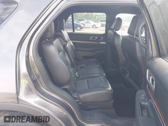 2018 Ford Explorer Limited z VIN 1FM5K7F87JGA70833, wystawiony jako IAAI lot #43398215 z przebiegiem 80 394 mil mil oraz . Historia ofert i sprzedaży dostępna na DreamBid. Obrazek 8.