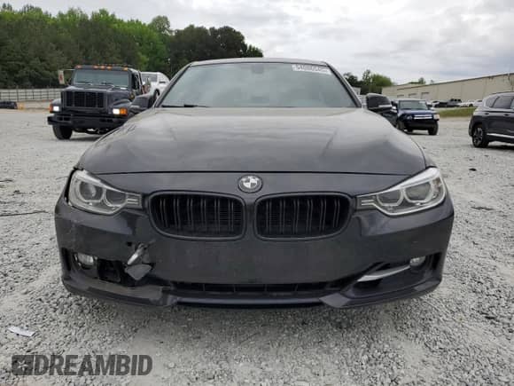 2012 BMW 3 Series 335i с VIN WBA3A9G56CNN67592, выставлен на аукционе Copart как лот 54086545 с пробегом Не указан миль и Списание • Salvage title. История ставок и продаж доступна на DreamBid. Изображение 5.