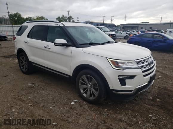 2018 Ford Explorer Limited с VIN 1FM5K8F85JGA77639, выставлен на аукционе Copart как лот 67436545 с пробегом 112 391 миль миль и Списание • Salvage title. История ставок и продаж доступна на DreamBid. Изображение 4.