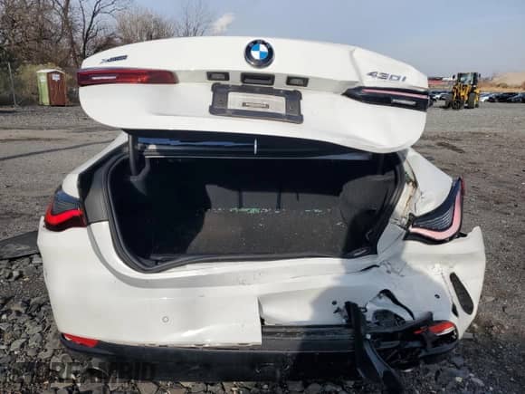 2023 BMW 4 Series 430i xDrive with VIN WBA73AP01PCM95171, listed as a Copart auction lot 83039954 with 22,881 mi miles and Salvage title. Bid and sale history available at DreamBid. Image 6.
