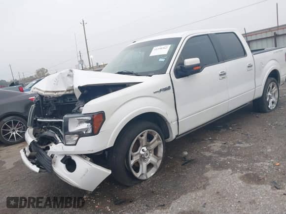 2011 Ford F-150 Lariat с VIN 1FTFW1C62BFB01944, выставлен на аукционе IAAI как лот 41199362 с пробегом 212 024 миль миль и . История ставок и продаж доступна на DreamBid. Изображение 16.