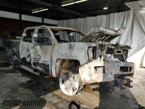 2016 Chevrolet Silverado 2500HD LTZ с VIN 1GC1KWE84GF152810, выставлен на аукционе Copart как лот 83862715 с пробегом Не указан миль и Списание • Salvage title. История ставок и продаж доступна на DreamBid. Изображение 4.