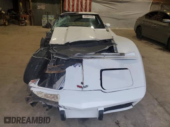1979 Chevrolet Corvette с VIN 1Z8789S406567, выставлен на аукционе Copart как лот 43365335 с пробегом 90 615 миль миль и Списание • Salvage title. История ставок и продаж доступна на DreamBid. Изображение 5.
