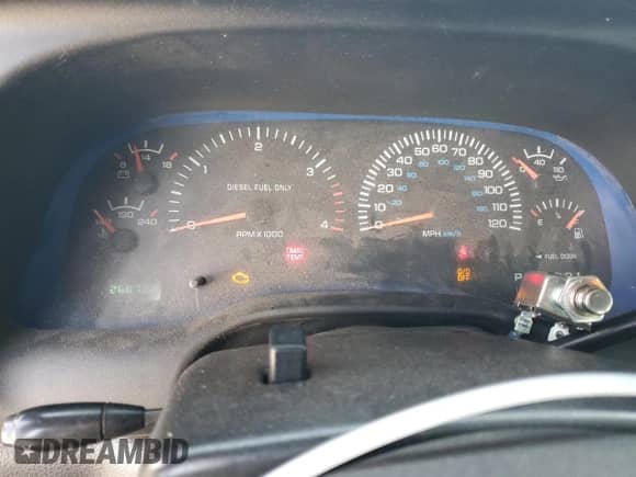 2000 Dodge 2500 z VIN 3B7KF2366YG114966, wystawiony jako Copart lot #61997115 z przebiegiem 268 722 mil mil oraz Szkoda całkowita • Salvage title. Historia ofert i sprzedaży dostępna na DreamBid. Obrazek 9.