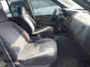 1998 Jeep Grand Cherokee с VIN 1J4FX48SXWC299291, выставлен на аукционе IAAI как лот 43122863 с пробегом 204 231 миль миль и . История ставок и продаж доступна на DreamBid. Изображение 5.