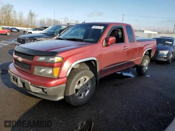 2010 Chevrolet Colorado 1LT with VIN 1GCKTCDE8A8121157, listed as a Copart auction lot 84814724 with 133,422 mi miles and Salvage title. Bid and sale history available at DreamBid. Image 1.