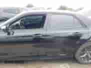 2020 Chrysler 300 Touring с VIN 2C3CCAAG8LH233604, выставлен на аукционе IAAI как лот 42370029 с пробегом 70 769 миль миль и . История ставок и продаж доступна на DreamBid. Изображение 14.