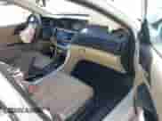 2015 Honda Accord Touring z VIN 1HGCR6F7XFA005639, wystawiony jako IAAI lot #38790828 z przebiegiem 182 865 mil mil oraz . Historia ofert i sprzedaży dostępna na DreamBid. Obrazek 5.