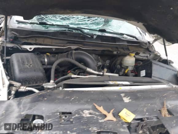 2015 Ram 1500 Express z VIN 1C6RR7KT7FS690136, wystawiony jako IAAI lot #42618497 z przebiegiem 194 347 mil mil oraz . Historia ofert i sprzedaży dostępna na DreamBid. Obrazek 10.