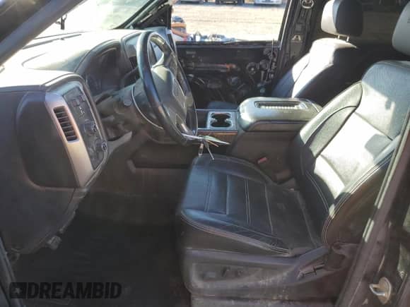 2016 GMC Sierra 1500 Denali z VIN 3GTU2PEJ5GG133865, wystawiony jako Copart lot #78105274 z przebiegiem 128 467 mil mil oraz Szkoda całkowita • Salvage title. Historia ofert i sprzedaży dostępna na DreamBid. Obrazek 7.