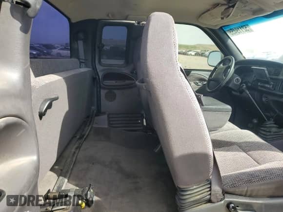 2001 Dodge 1500 с VIN 3B7HF13Y11G185598, выставлен на аукционе Copart как лот 52119455 с пробегом 167 152 миль миль и Списание • Salvage title. История ставок и продаж доступна на DreamBid. Изображение 10.