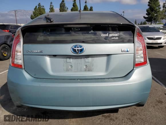 2014 Toyota Prius Two with VIN JTDKN3DU4E1854435, listed as a Copart auction lot 81871525 with 120,988 mi miles and Salvage title. Bid and sale history available at DreamBid. Image 6.
