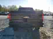 2016 Chevrolet Silverado 2500HD LTZ с VIN 1GC1KWEG0GF172706, выставлен на аукционе Copart как лот 51955385 с пробегом 86 490 миль миль и Списание • Salvage title. История ставок и продаж доступна на DreamBid. Изображение 6.