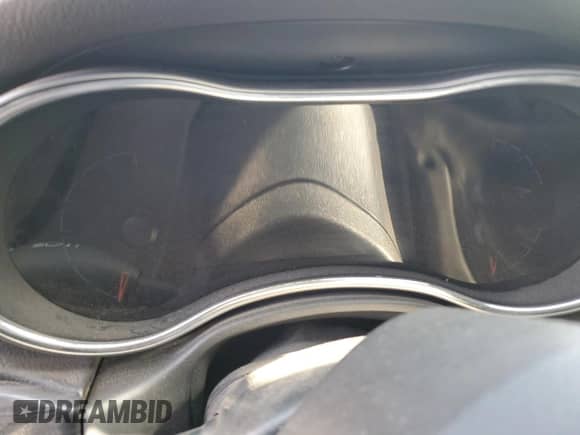2019 Jeep Grand Cherokee Altitude с VIN 1C4RJEAG6KC681280, выставлен на аукционе Copart как лот 67055375 с пробегом Не указан миль и Списание • Salvage title. История ставок и продаж доступна на DreamBid. Изображение 9.