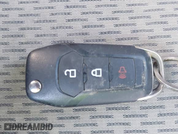 2020 Ford F-150 XL z VIN 1FTFX1E45LKE45625, wystawiony jako IAAI lot #41453348 z przebiegiem 191 990 mil mil oraz . Historia ofert i sprzedaży dostępna na DreamBid. Obrazek 11.