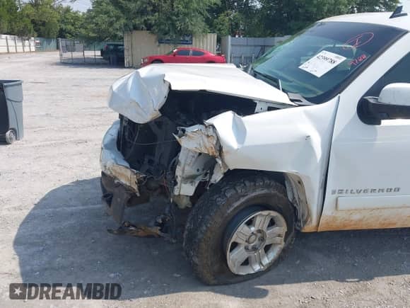 2008 Chevrolet Silverado 1500 LTZ with VIN 2GCEK13J081333454, listed as a IAAI auction lot 42399788 with 230,198 mi miles and . Bid and sale history available at DreamBid. Image 6.