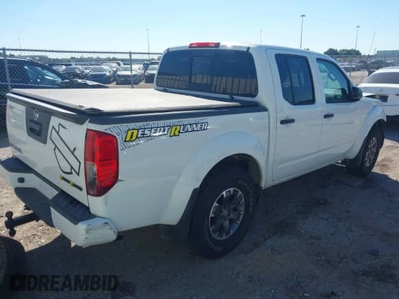 2017 Nissan Frontier SV with VIN 1N6AD0ER6HN777746, listed as a IAAI auction lot 43373969 with 99,707 mi miles and . Bid and sale history available at DreamBid. Image 4.
