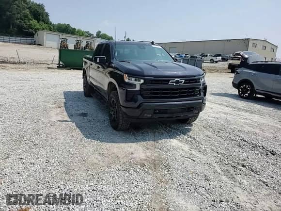 2022 Chevrolet Silverado 1500 RST with VIN 3GCUDEET3NG662986, listed as a Copart auction lot 59013585 with 26,141 mi miles and Salvage title. Bid and sale history available at DreamBid. Image 13.