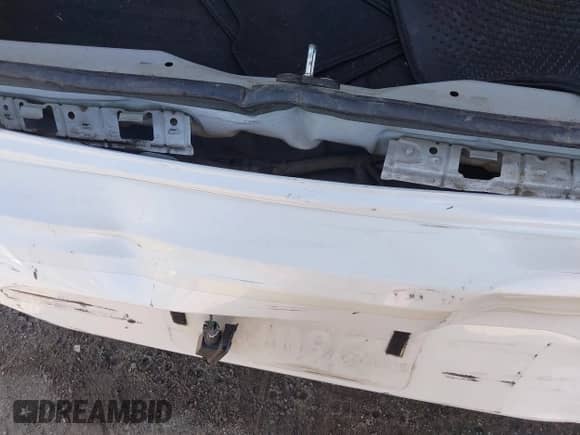 2019 Hyundai Sonata Limited с VIN KMHE34L3XKA089756, выставлен на аукционе IAAI как лот 43363886 с пробегом 69 030 миль миль и . История ставок и продаж доступна на DreamBid. Изображение 18.