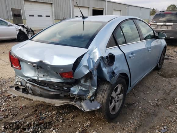 2012 Chevrolet Cruze 1LT z VIN 1G1PF5SCXC7264204, wystawiony jako Copart lot #74456444 z przebiegiem 88 994 mil mil oraz Szkoda całkowita • Salvage title. Historia ofert i sprzedaży dostępna na DreamBid. Obrazek 4.