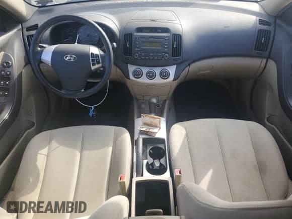 2007 Hyundai Elantra GLS с VIN KMHDU46D57U246516, выставлен на аукционе Copart как лот 80171085 с пробегом Не указан миль и Списание • Salvage title. История ставок и продаж доступна на DreamBid. Изображение 8.