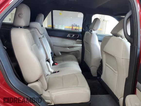2018 Ford Explorer Limited с VIN 1FM5K7F83JGA27493, выставлен на аукционе Copart как лот 80789205 с пробегом 119 855 миль миль и Списание • Salvage title. История ставок и продаж доступна на DreamBid. Изображение 11.