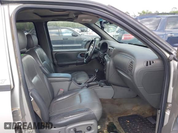 2004 Chevrolet TrailBlazer LT с VIN 1GNDT13S942347761, выставлен на аукционе IAAI как лот 42509390 с пробегом 158 842 миль миль и . История ставок и продаж доступна на DreamBid. Изображение 5.