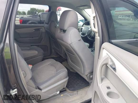 2017 Chevrolet Traverse LT с VIN 1GNKRHKD9HJ123936, выставлен на аукционе IAAI как лот 42930918 с пробегом 172 672 миль миль и . История ставок и продаж доступна на DreamBid. Изображение 8.