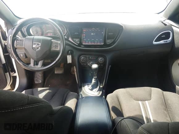 2013 Dodge Dart SXT z VIN 1C3CDFBH2DD154719, wystawiony jako Copart lot #54017245 z przebiegiem 140 913 mil mil oraz Czysty tytuł • Clean title. Historia ofert i sprzedaży dostępna na DreamBid. Obrazek 9.