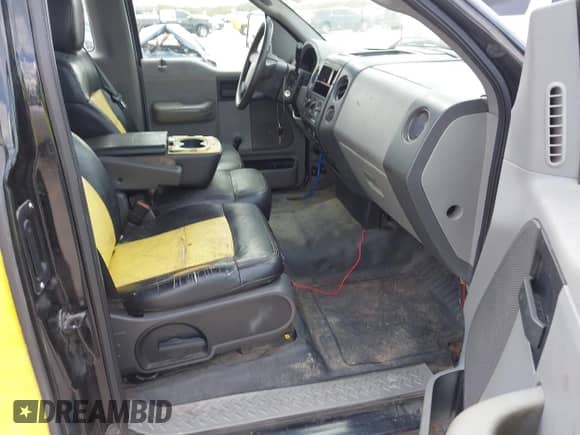 2005 Ford F-150 XL с VIN 1FTRF12W45NA20923, выставлен на аукционе IAAI как лот 43395905 с пробегом 198 925 миль миль и . История ставок и продаж доступна на DreamBid. Изображение 5.