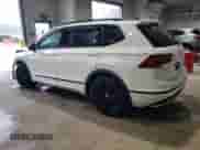 2021 Volkswagen Tiguan SE с VIN 3VV2B7AX7MM030303, выставлен на аукционе Copart как лот 84023485 с пробегом 94 482 миль миль и Списание • Salvage title. История ставок и продаж доступна на DreamBid. Изображение 2.