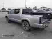 2019 Toyota Tacoma SR5 с VIN 3TMAZ5CN3KM104917, выставлен на аукционе IAAI как лот 43210298 с пробегом 136 976 миль миль и . История ставок и продаж доступна на DreamBid. Изображение 3.