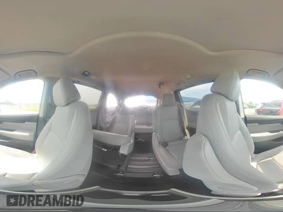 2024 Honda Odyssey EX-L z VIN 5FNRL6H67RB044781, wystawiony jako Copart lot #67966845 z przebiegiem 15 828 mil mil oraz Szkoda całkowita • Salvage title. Historia ofert i sprzedaży dostępna na DreamBid. Obrazek 16.