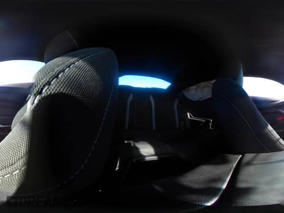 2018 Chevrolet Camaro 1LS с VIN 1G1FA1RX0J0143621, выставлен на аукционе IAAI как лот 42979322 с пробегом 51 121 миль миль и . История ставок и продаж доступна на DreamBid. Изображение 18.