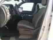 2023 Ram 1500 Big Horn z VIN 1C6RREFGXPN619563, wystawiony jako Copart lot #59500964 z przebiegiem 10 050 mil mil oraz Szkoda całkowita • Salvage title. Historia ofert i sprzedaży dostępna na DreamBid. Obrazek 7.