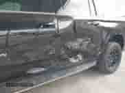 2021 Chevrolet Suburban LT с VIN 1GNSCCKDXMR421833, выставлен на аукционе IAAI как лот 41738389 с пробегом 56 757 миль миль и . История ставок и продаж доступна на DreamBid. Изображение 6.