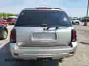 2007 Chevrolet TrailBlazer LT z VIN 1GNDT13S772137325, wystawiony jako Copart lot #64445335 z przebiegiem 149 605 mil mil oraz Szkoda całkowita • Salvage title. Historia ofert i sprzedaży dostępna na DreamBid. Obrazek 6.