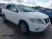 2013 Nissan Pathfinder SV with VIN 5N1AR2MN1DC676629, listed as a IAAI auction lot 43402568 with 147,073 mi miles and . Bid and sale history available at DreamBid. Image 1.